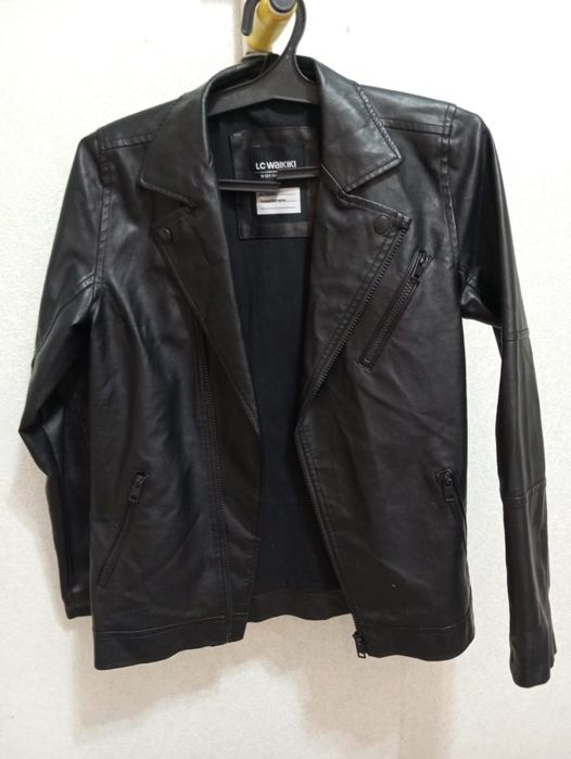 Продам куртку эко кожа