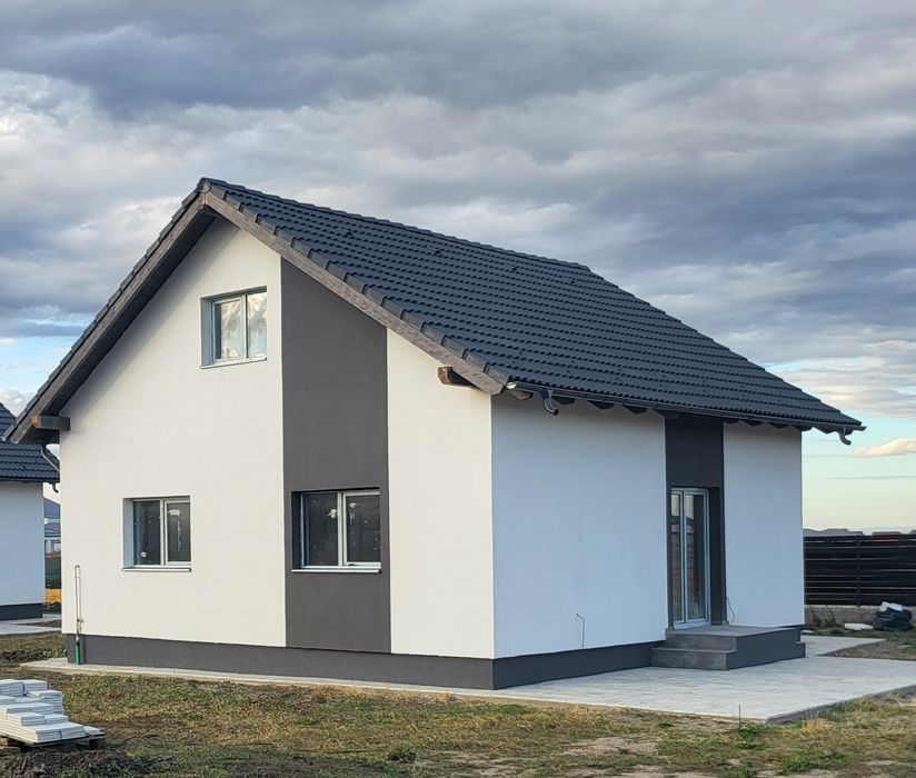 Case 120mp utili pe Parter + Mansarda, teren 550, tigla ceramica