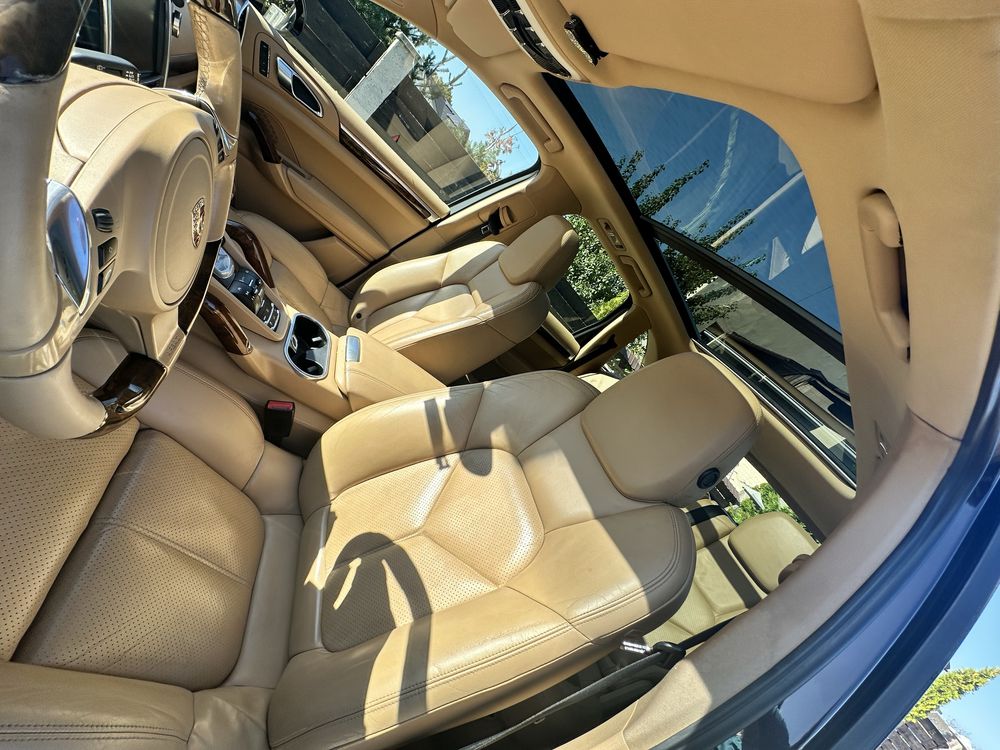 Porsche cayenne 3.0