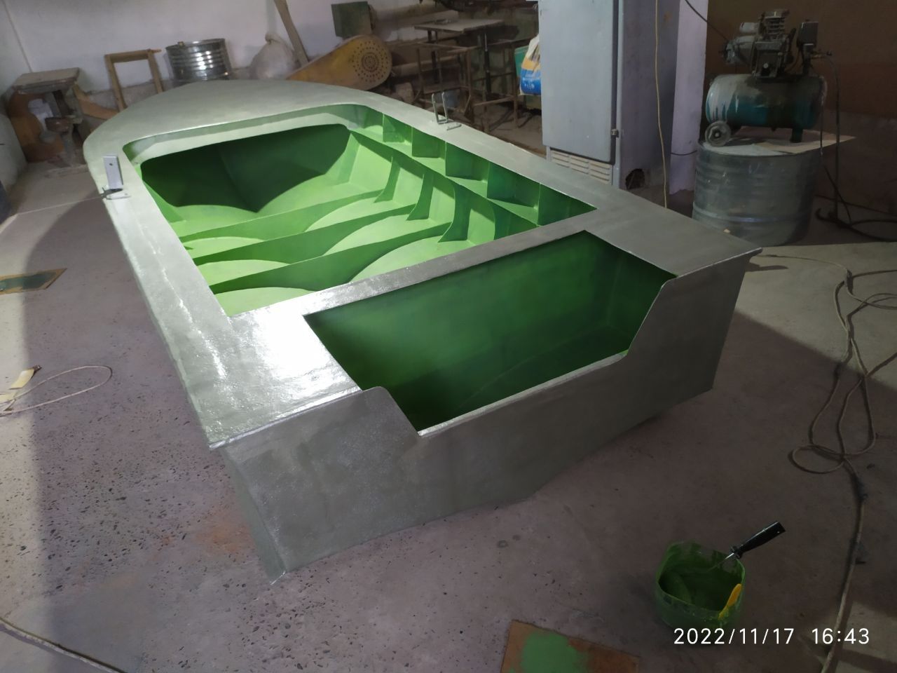 Лодка из стеклопластика
