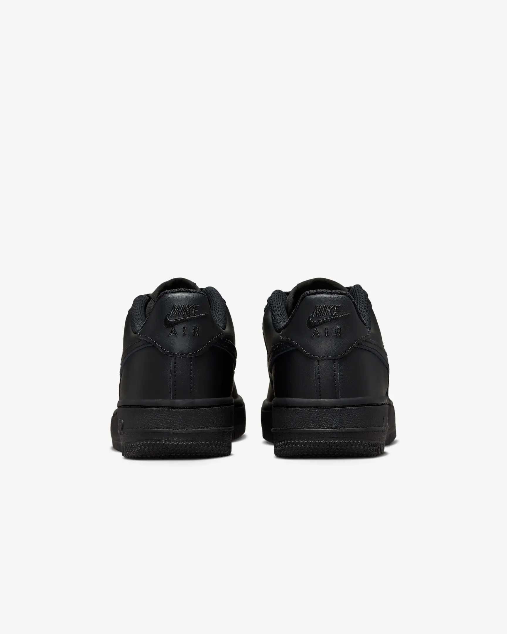 (36-47н) Nike Air Force 1 07' Triple Black