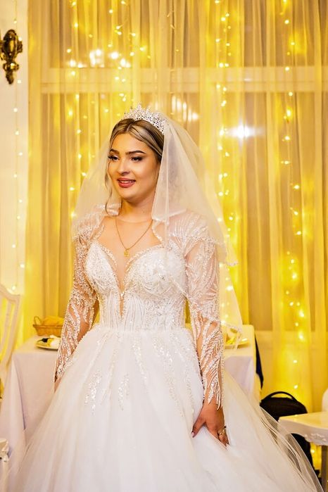 Vând rochie de mireasa