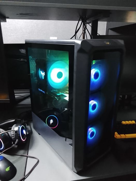 Kompyuter sotiladi Asus tuf i5 10 th