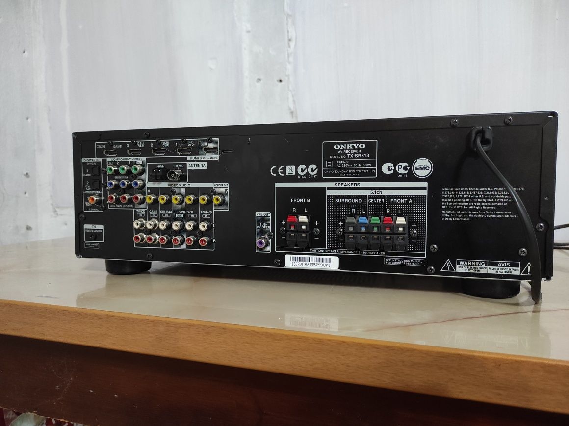 AV рессивер Onkyo TX-SR313