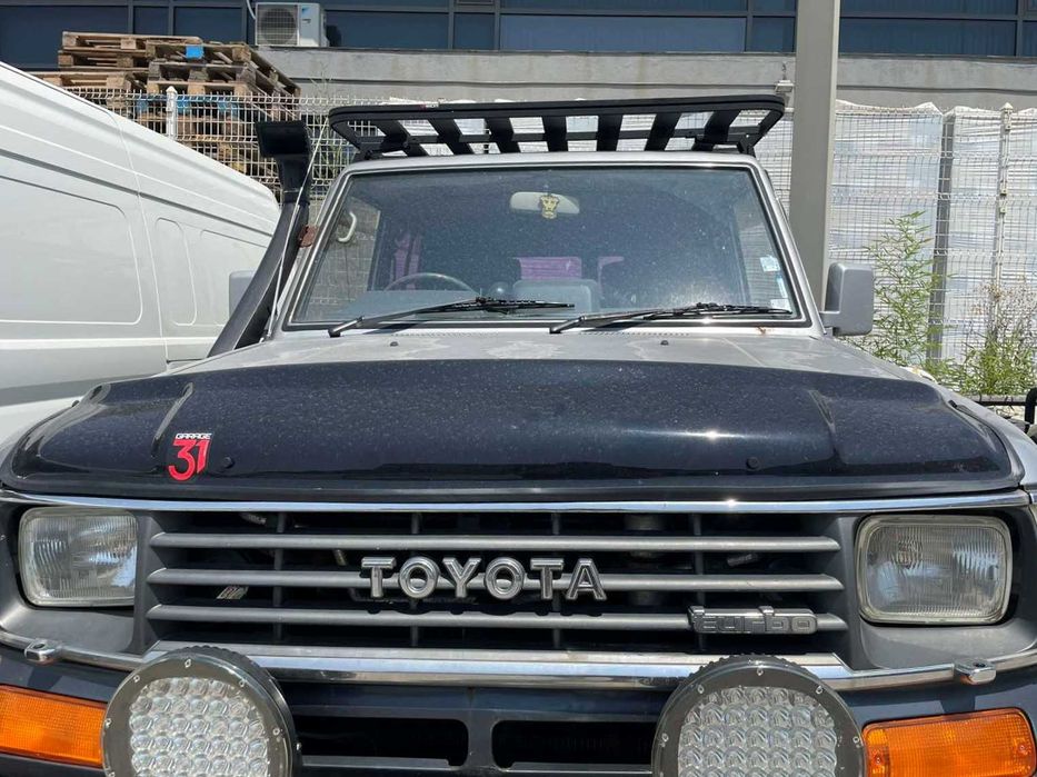 Предпазител за капак за Toyota Land Cruiser 70-73 78 правоъгален фар