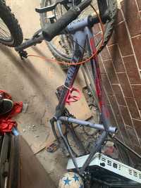 Рама от велосипеда trinx