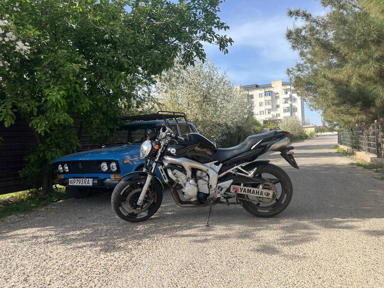 Продаются Yamaha fz6s