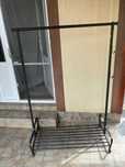 Vand Garderoba/ cuier ptr umerase inclusiv suport ptr pantofi
