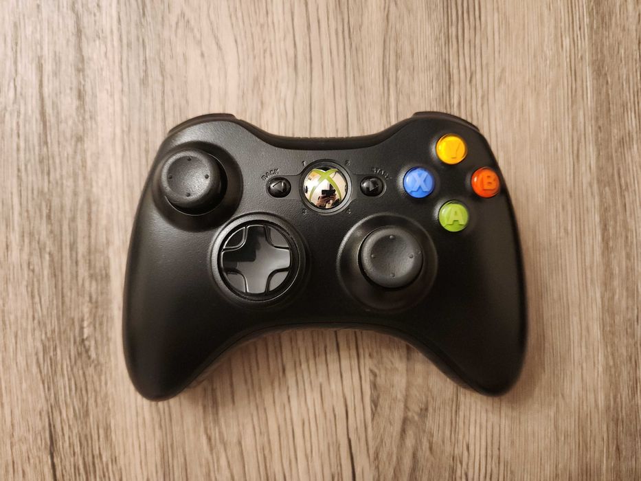 Controller (maneta) pentru Xbox 360
