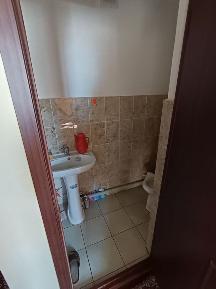 Univarsitetga Markaziy bozorga yaqin qulayliklari yaxshi