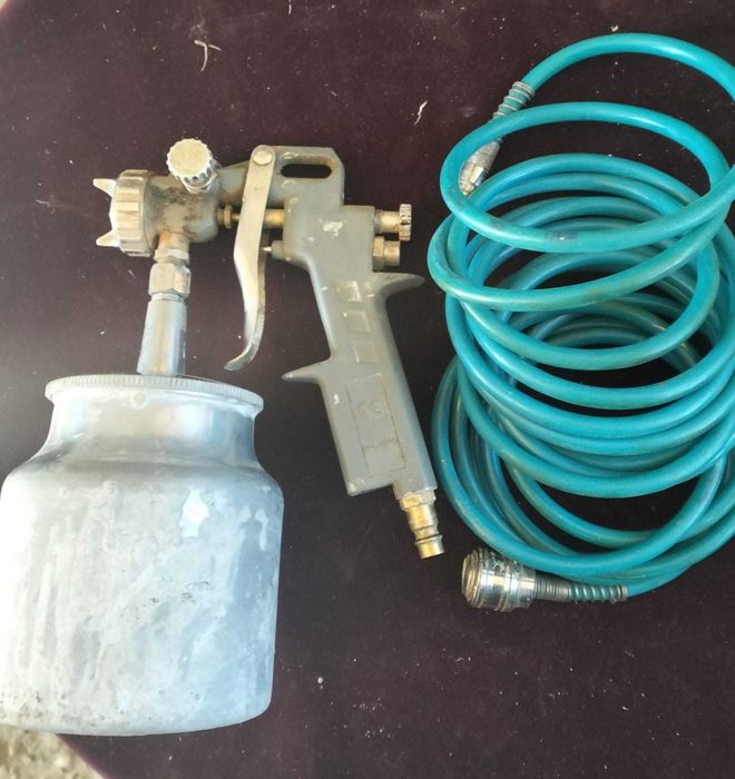 Pistol de vopsit pneumatic