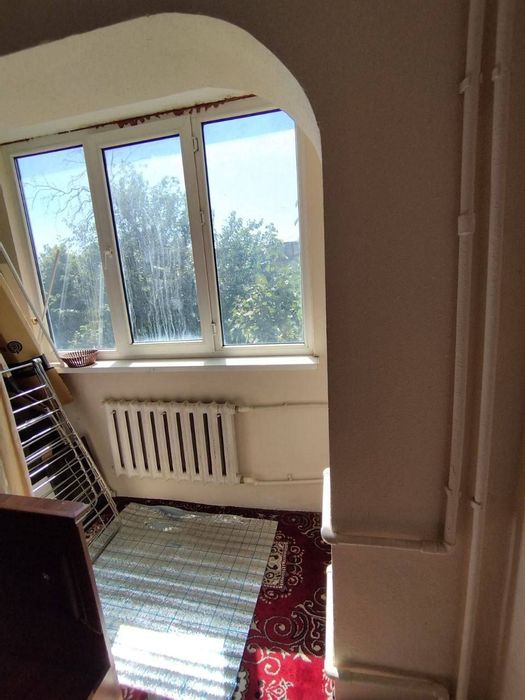 2 xona tayyor kvartira sotiladi