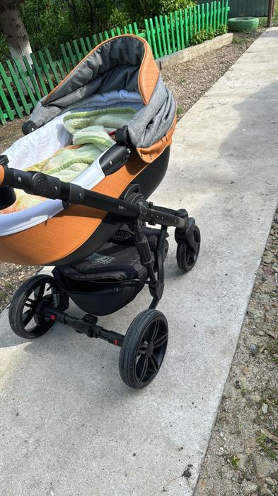 Продам коляску в отличном состоянии