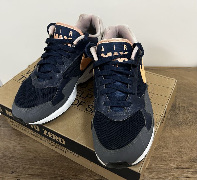Маратонки NIKE  цена за всички