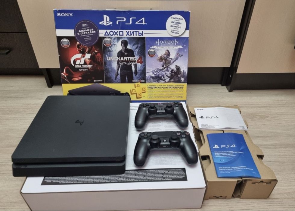 Ps 4 slim с FC 25, UFC 4, Battlefield V, NFS и 160+игр