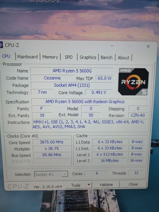 AMD Ryzen 5 5600G 6-Core (Up to 4.4GHz, 20MB, 65W, AM4)