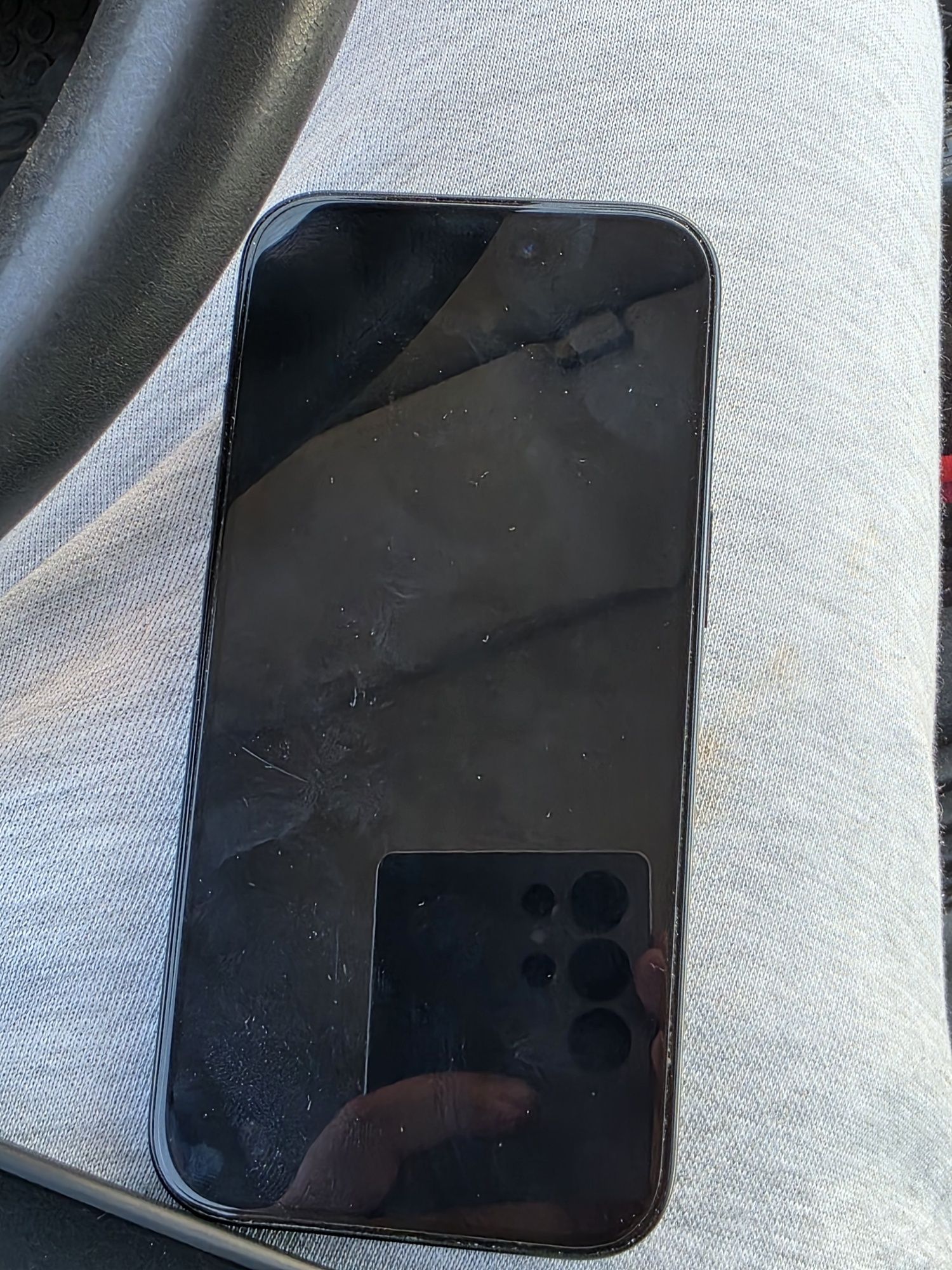 Iphone 15 128 GB Само днес!