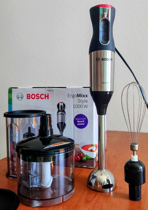 Пасатор BOSCH ErgoMixx Style 1000W MS64M6170 сет чопър, бъркалки, купа