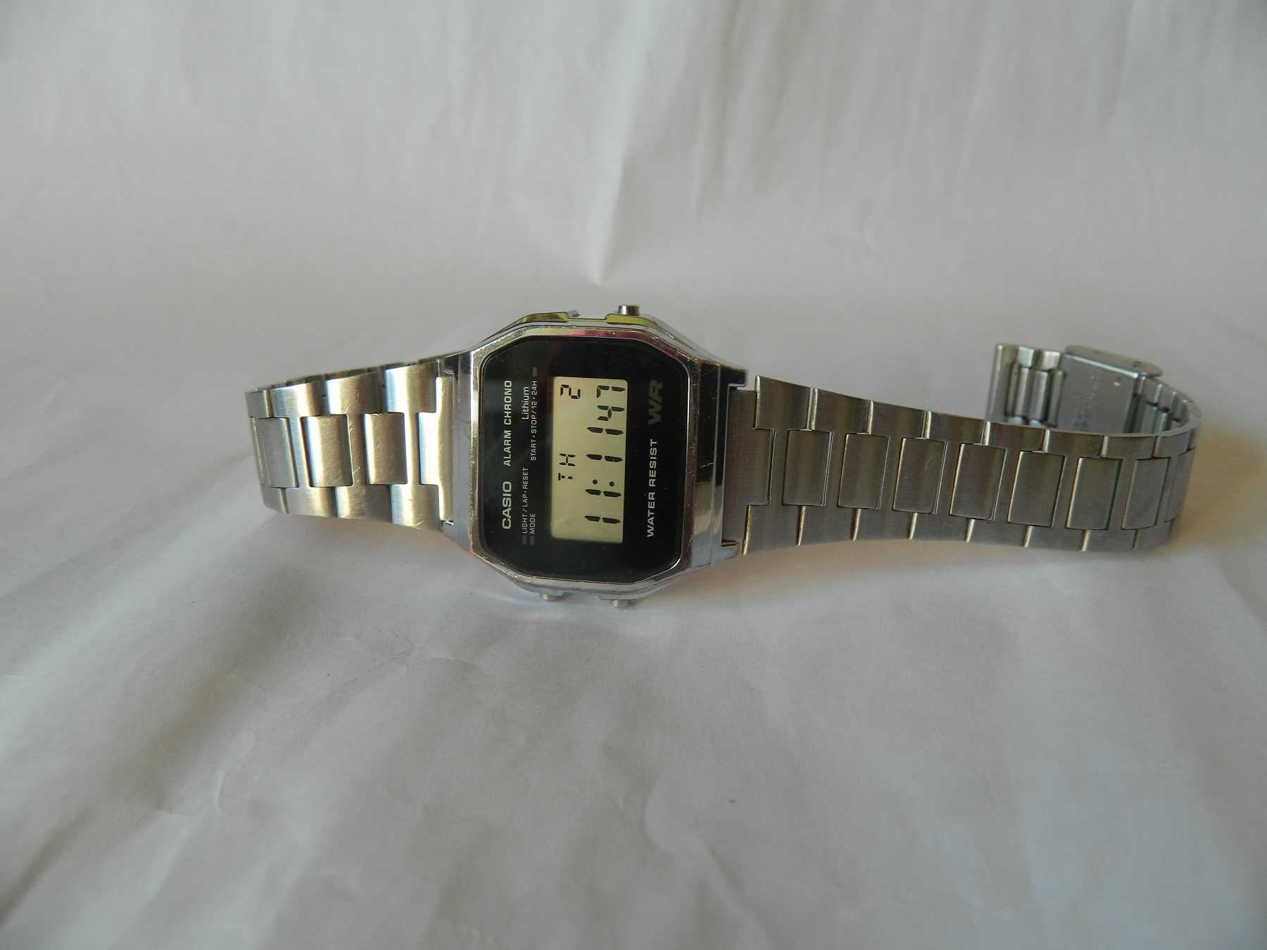 Ceas barbatesc CASIO retro , digital , cod c4
