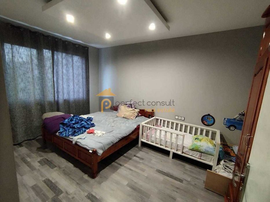 Продава се Тристаен апартамент в Пловдив, Кючук Париж - 64 кв.м за 1610 €/кв.м - Снимка #3