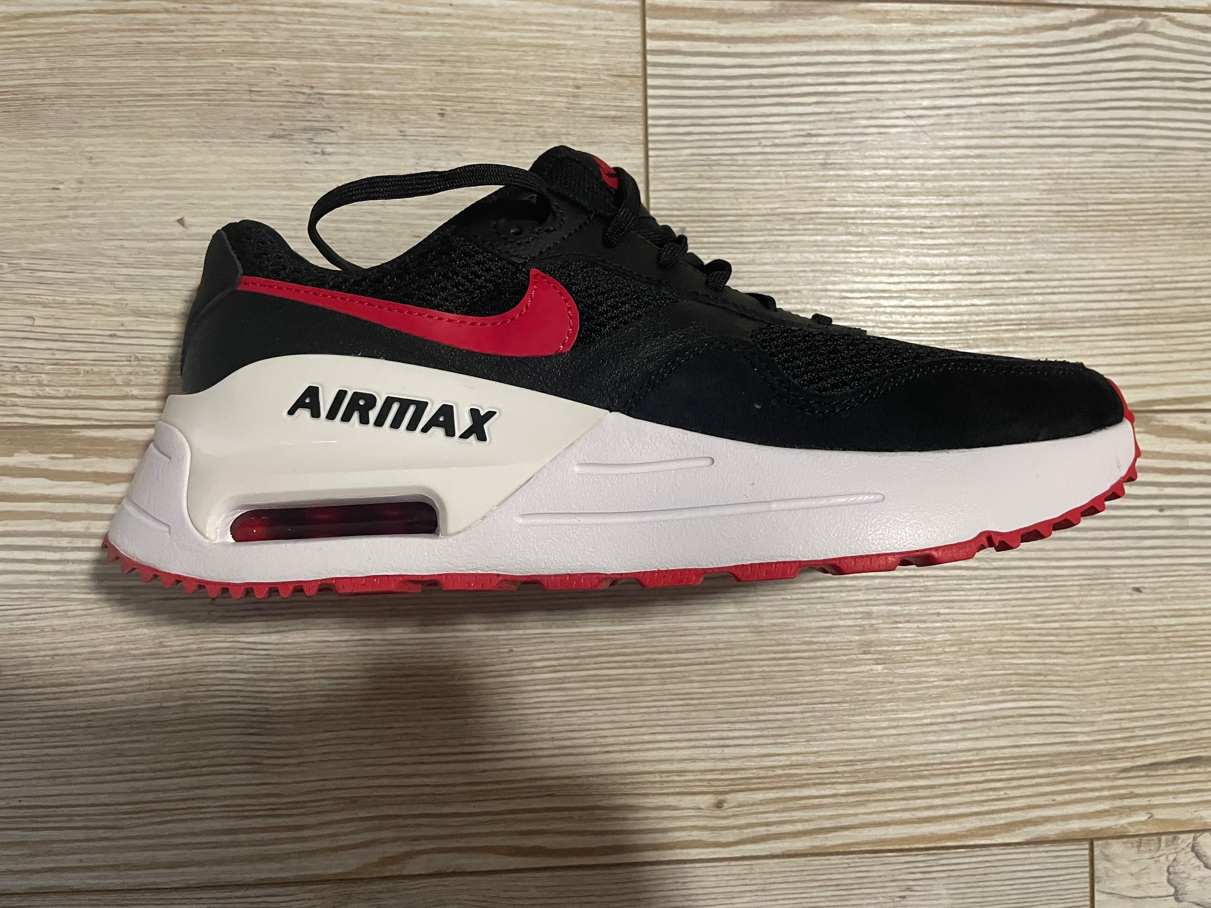 Оригинални маратонки Nike
