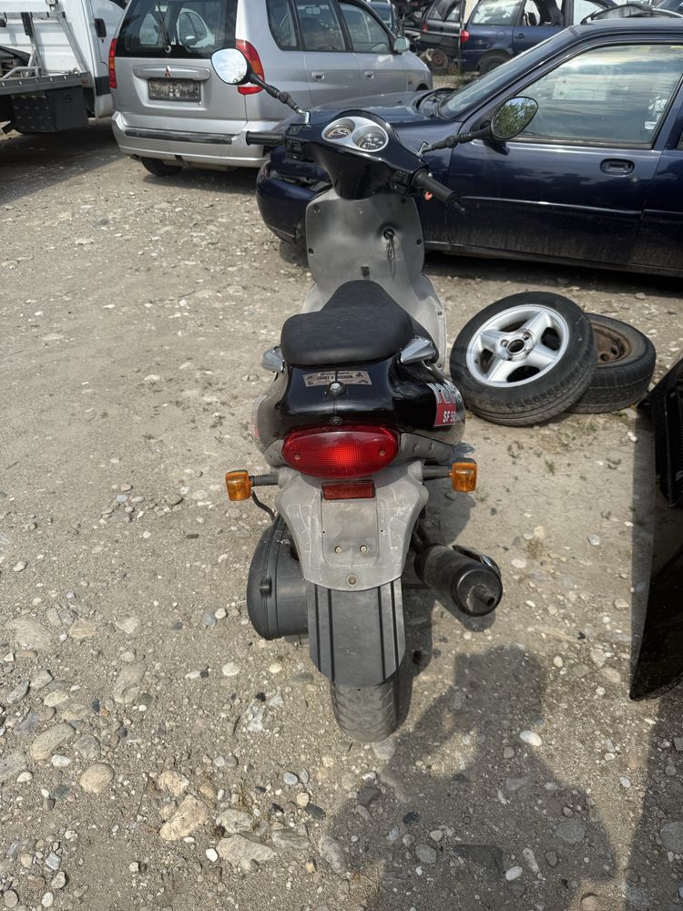 Hyosung SF50 Racing