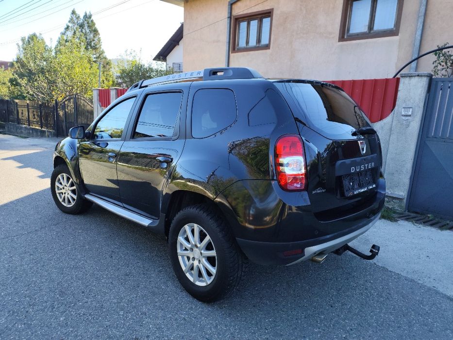 Dacia Duster an 2017 motor 1.5 DCi 110 cai /Euro 6/ 4x4/Navi/senzori