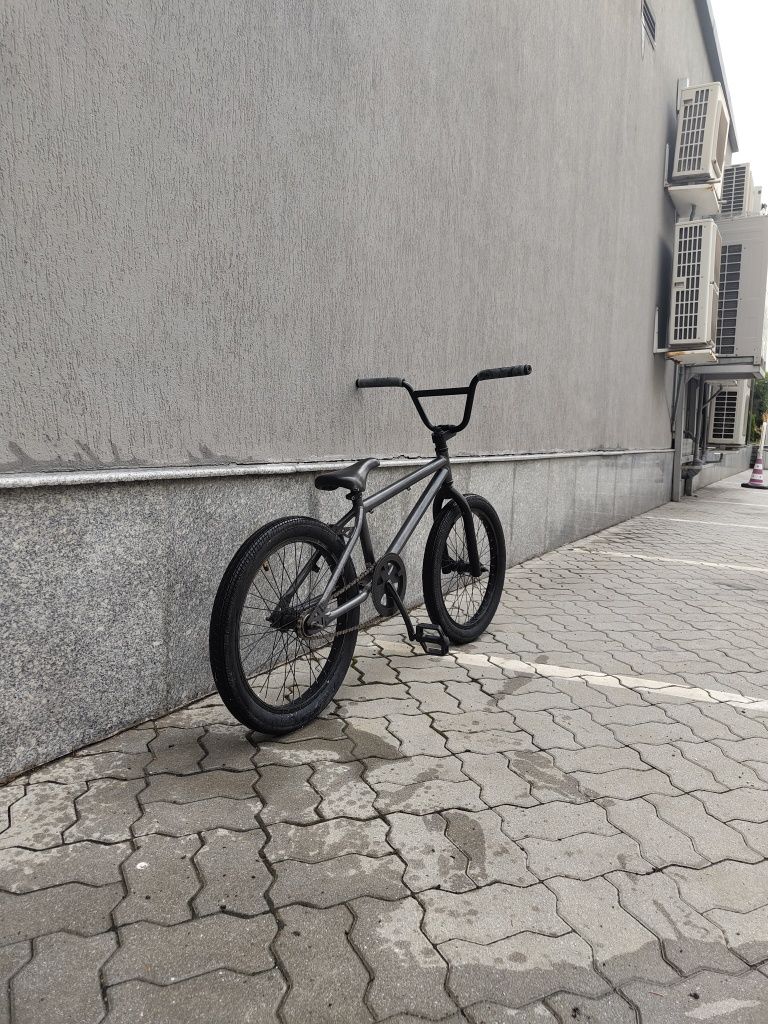 BMX 20" за трикове