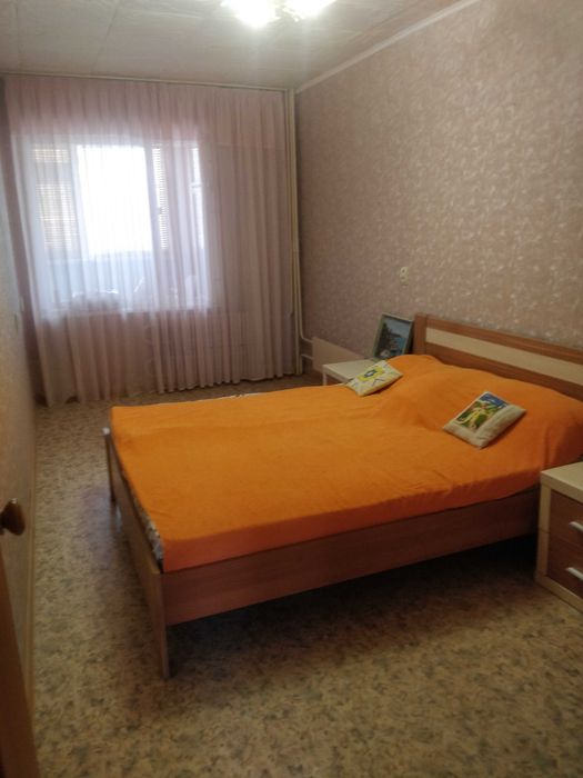 2-х комнатная квартира, 54 кв.м. 13 мкр, 13а дом