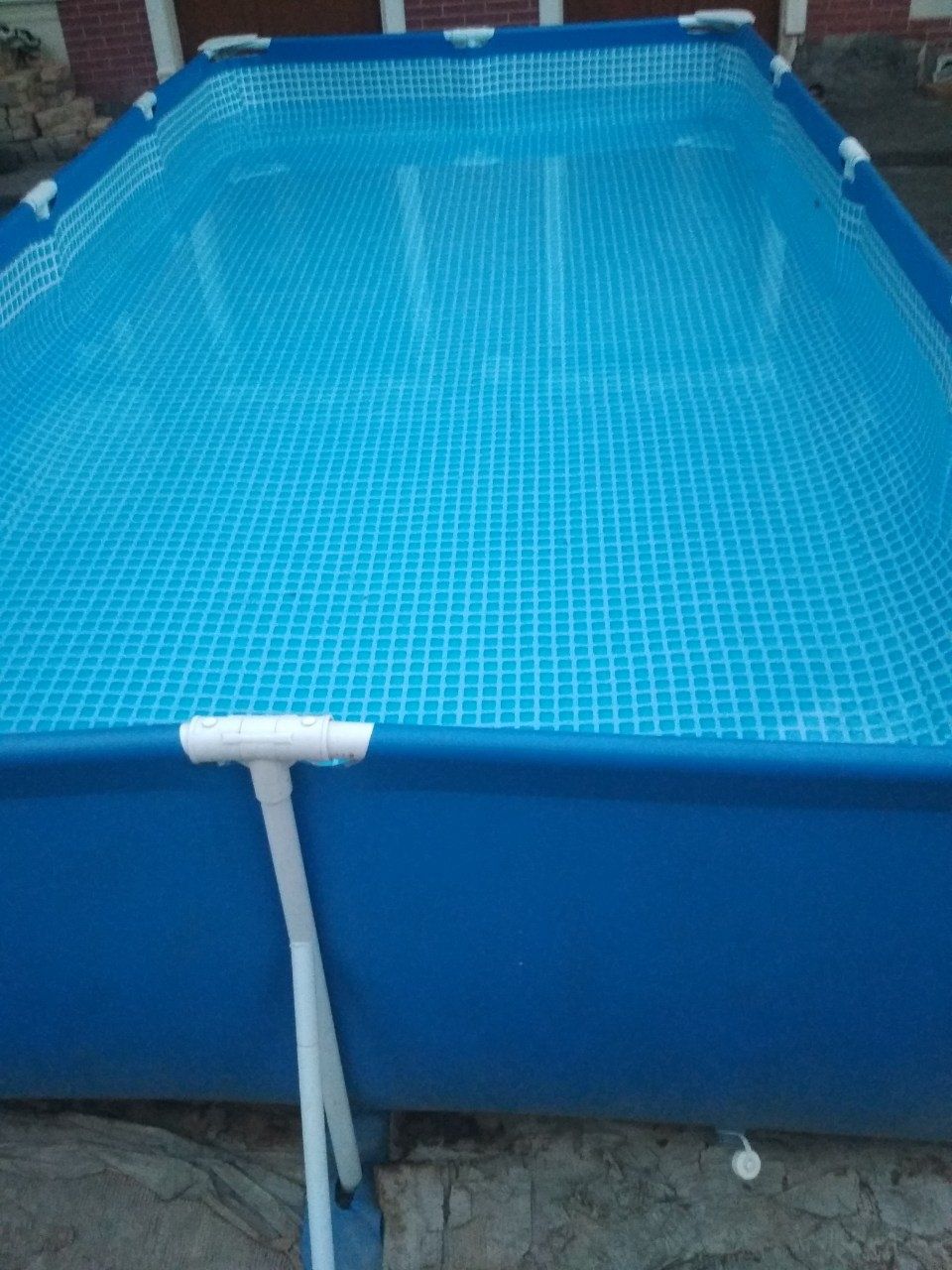 Bassen sotiladi 450sm ga 220 razmerda