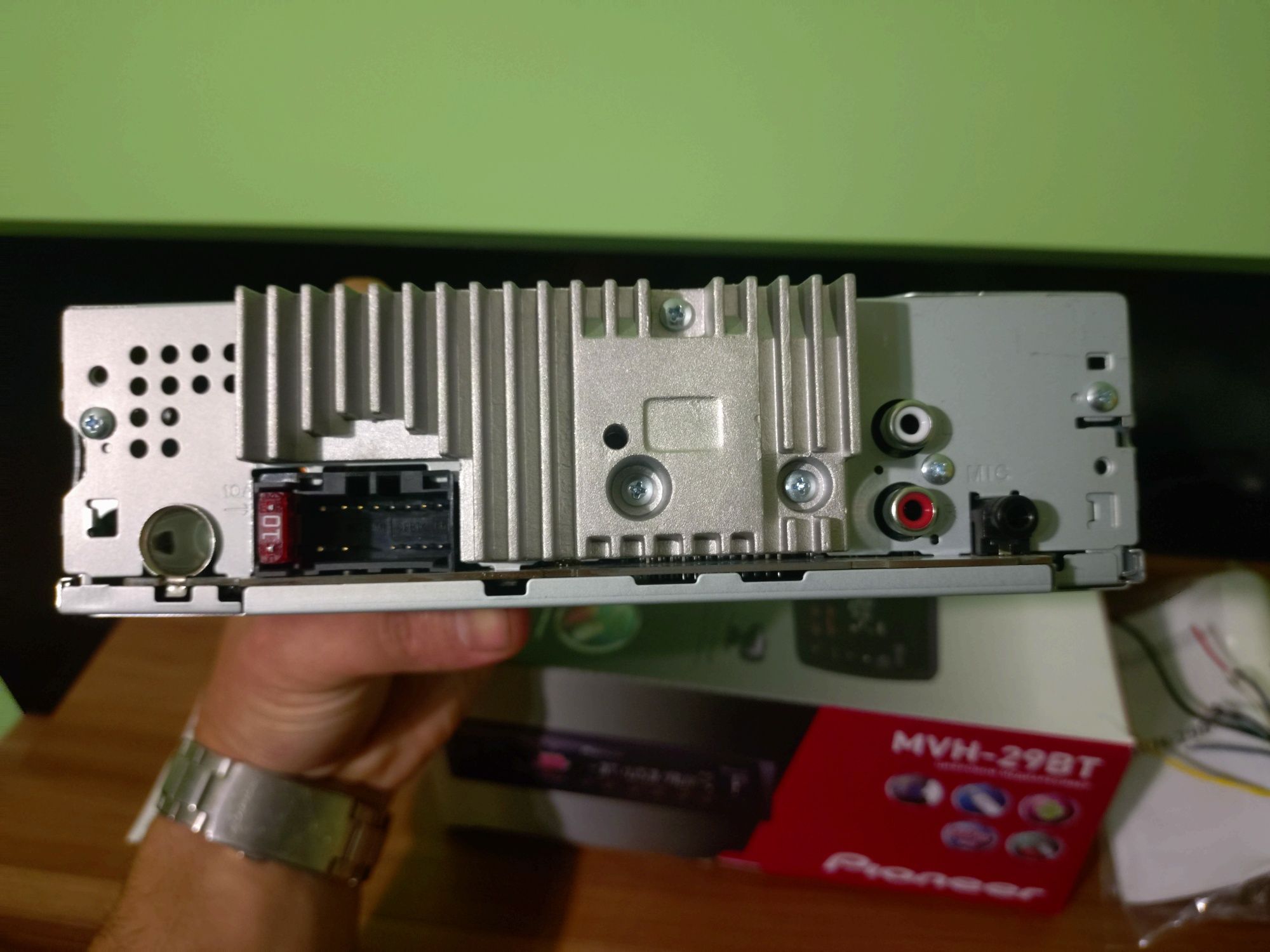Pioneer MVH-29BT Bluetooth в Гаранция