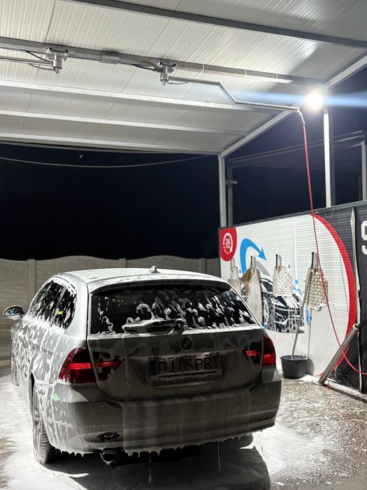 Vând Bmw E91 2.0 M47
