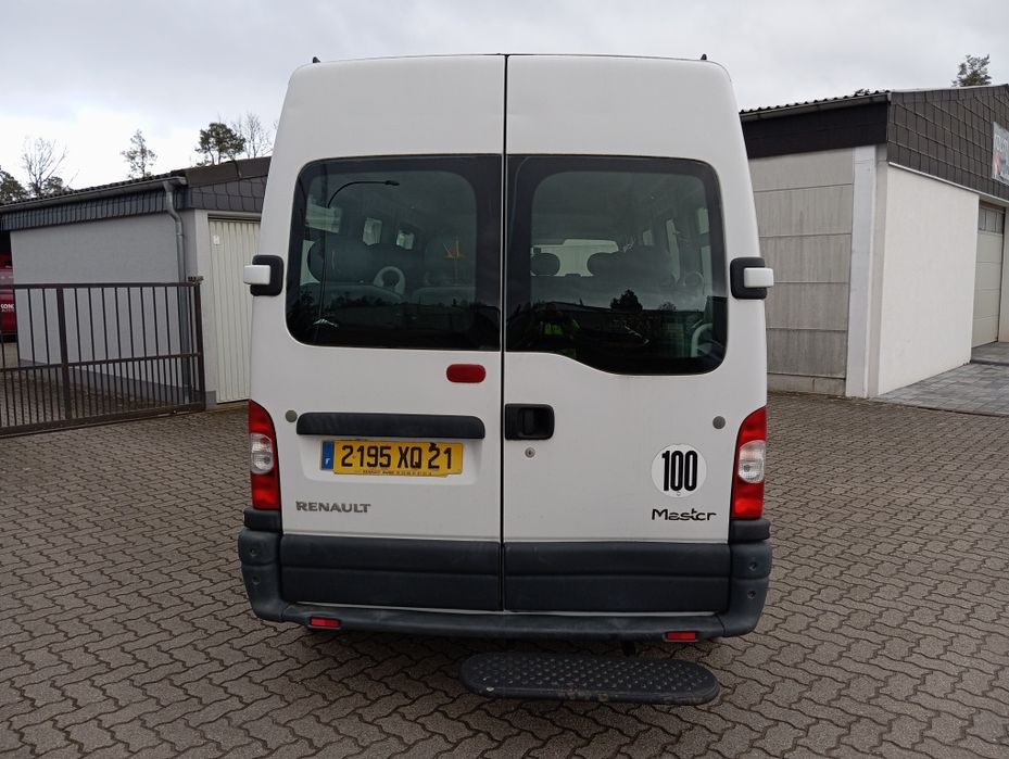 Renault Master 16 locuri