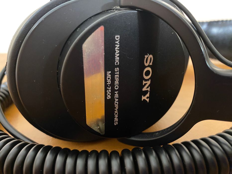 Наушники SONY MDR 7506