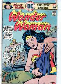 Wonder Woman #223 DC Comics May 1976 - benzi desenate