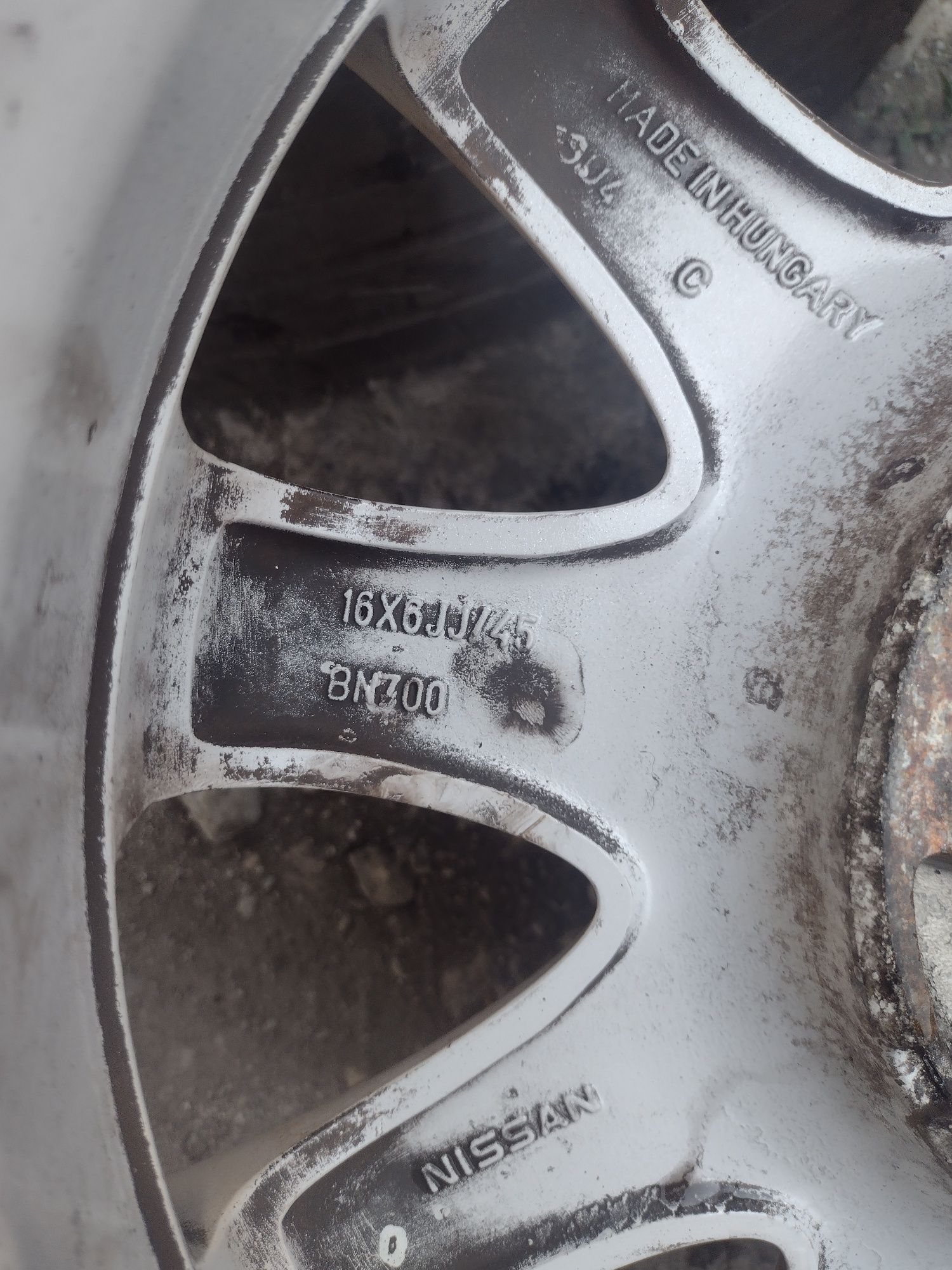 Перфектни 16-4х114.3 ЕТ45 6j Nissan Almera