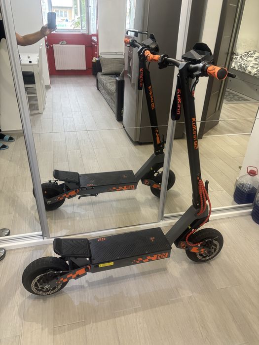 Vând trotinetă kukirin G2 2025