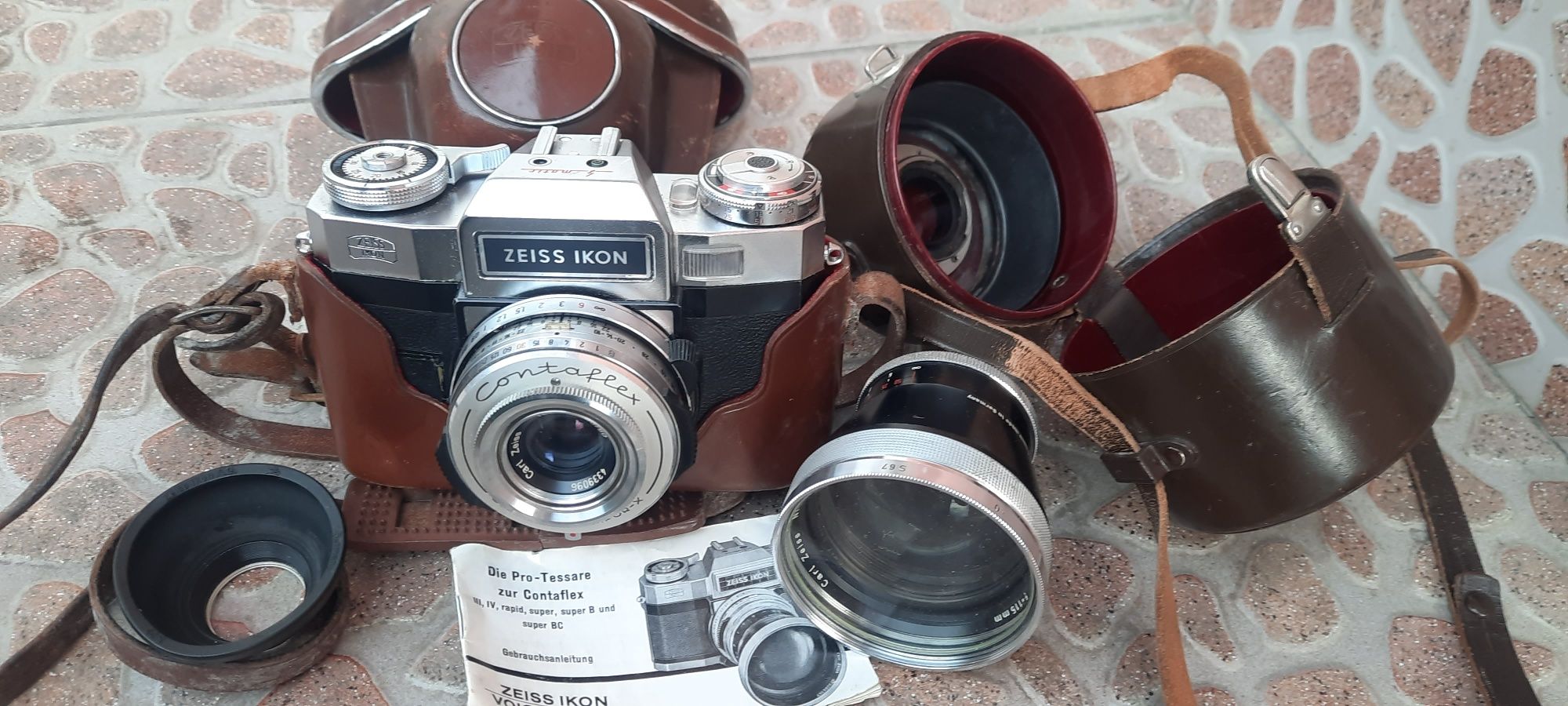 Фотоапарат Zeiss Icon Contaflex Два Обектива 50мм114мм