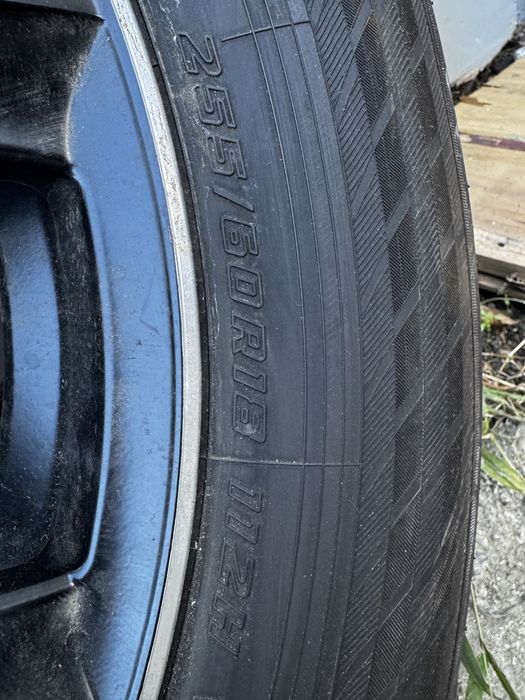 Anvelope iarna Yokohama 255/60/18 plus jante aliaj