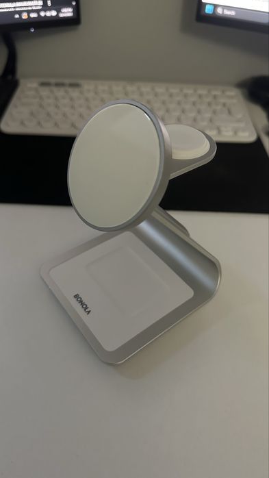 Încărcător wireless 3 in 1 Magsafe iPhone, Airpods, Apple Watch