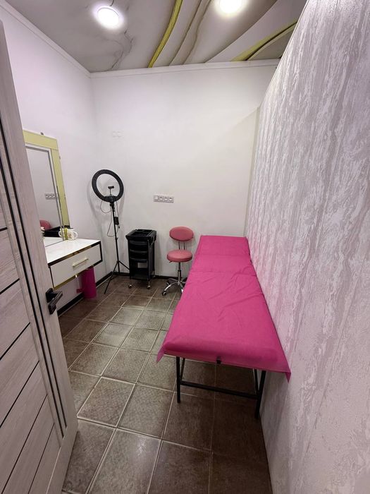 salonimizga professional mutaxassislar kerak