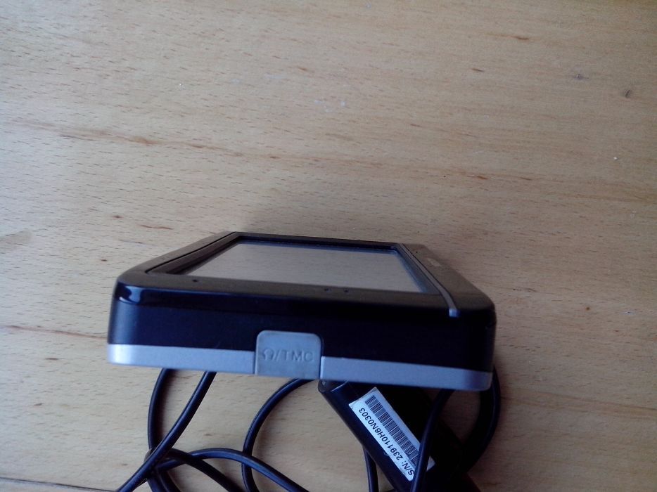 2бр. навигация Medion и 1бр. TomTom