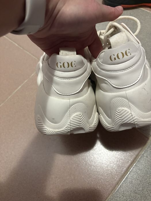 Сникърси Goe и Dolce