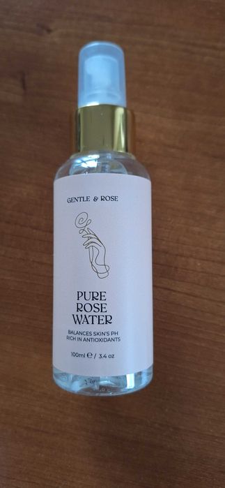 Козметичен сет на марката Gentle& rose