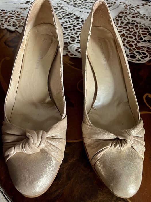 Vand pantofi mireasa, piele naturala nr. 39