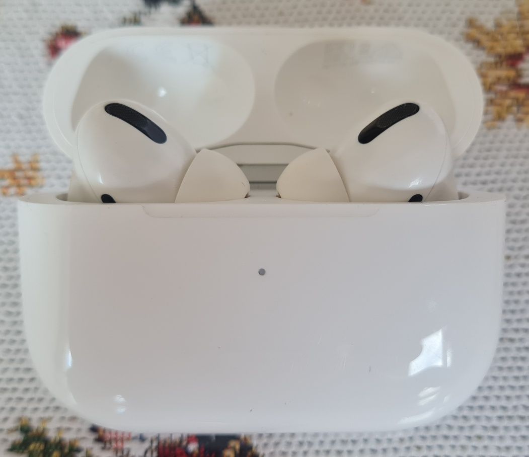 ОРИГИНАЛНИ Iphone Air Pods Pro