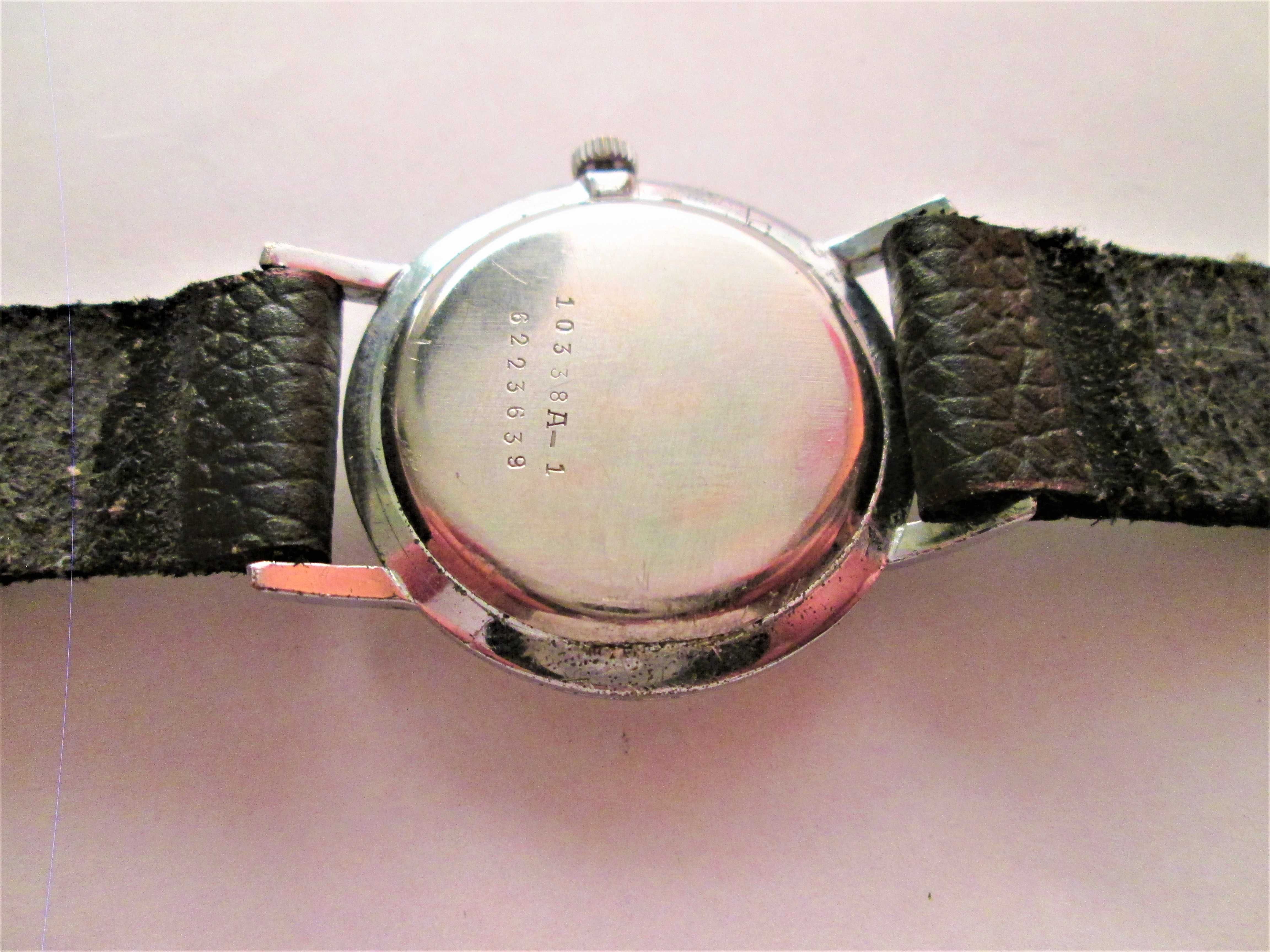 ceas Doxa an 1955 cadran argintiu