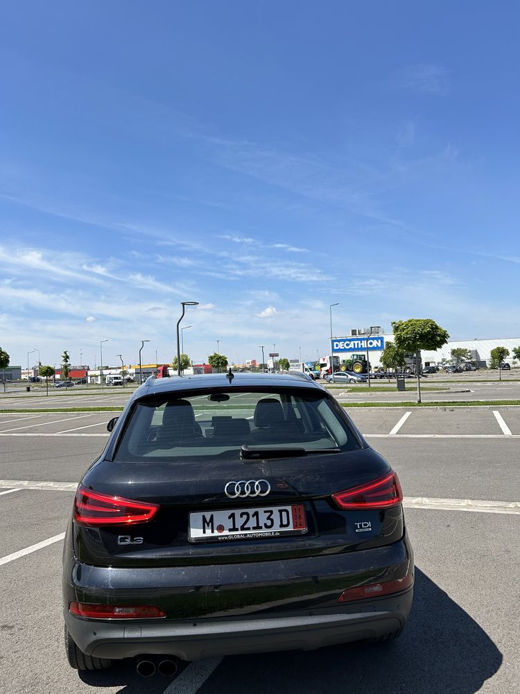 Audi Q3\\Quattro\\Automat \\STronic\\Panoramic.