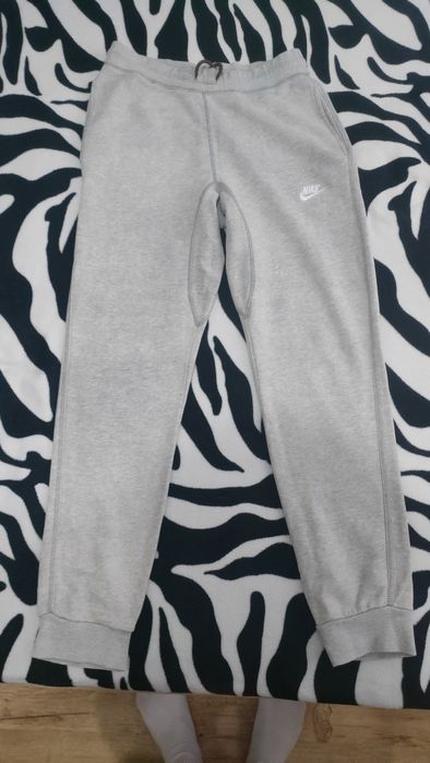 Pantaloni Nike m
