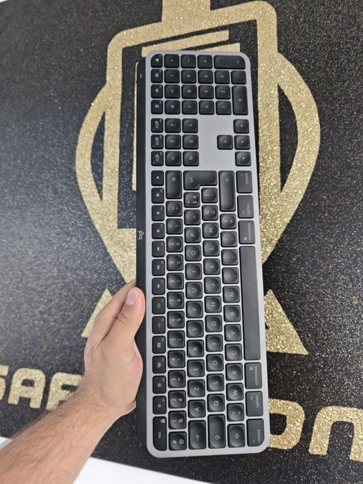 Tastatura Logitech wireless pt Mac Book